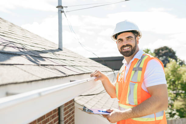 Best Roof Gutter Cleaning  in Kemah, TX